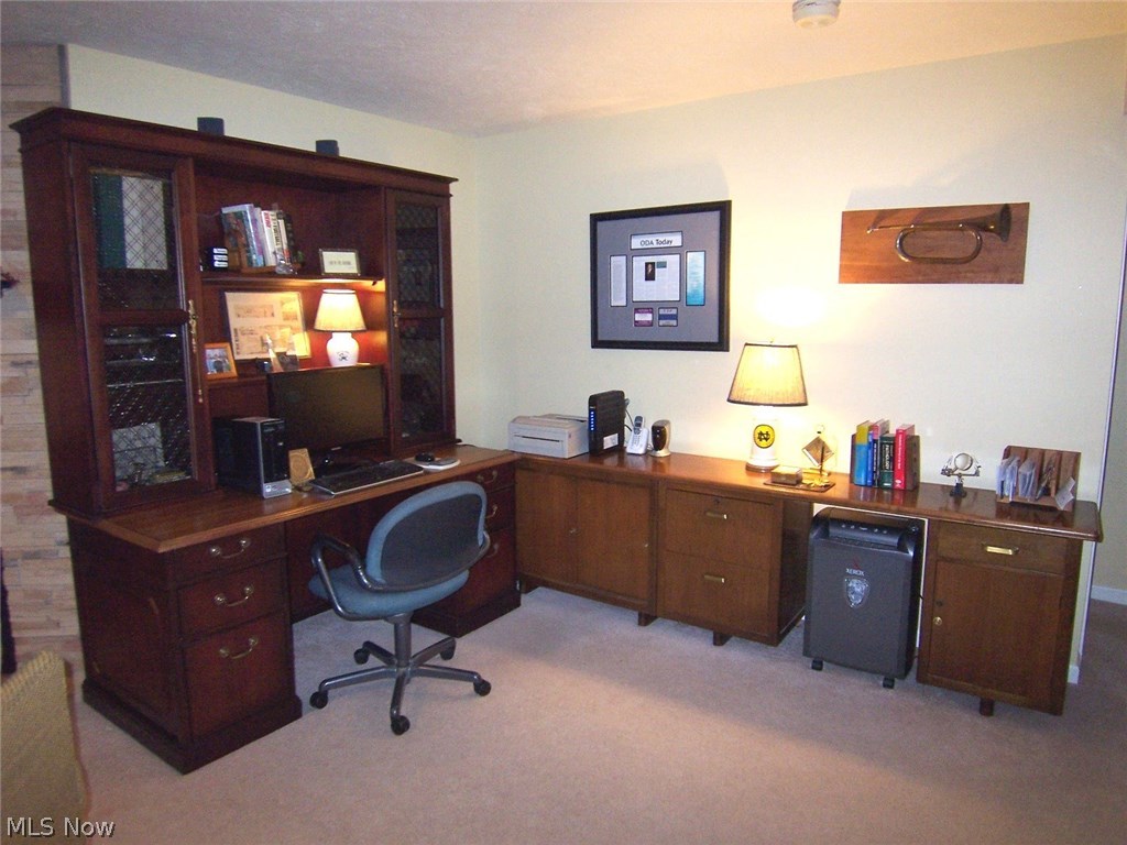 Woodbury Condo - Residential