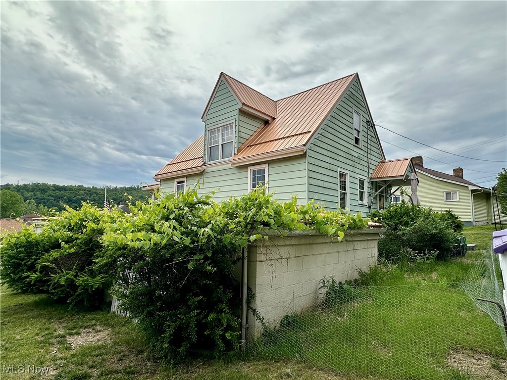 1002 Third Avenue, New Cumberland, West Virginia image 11