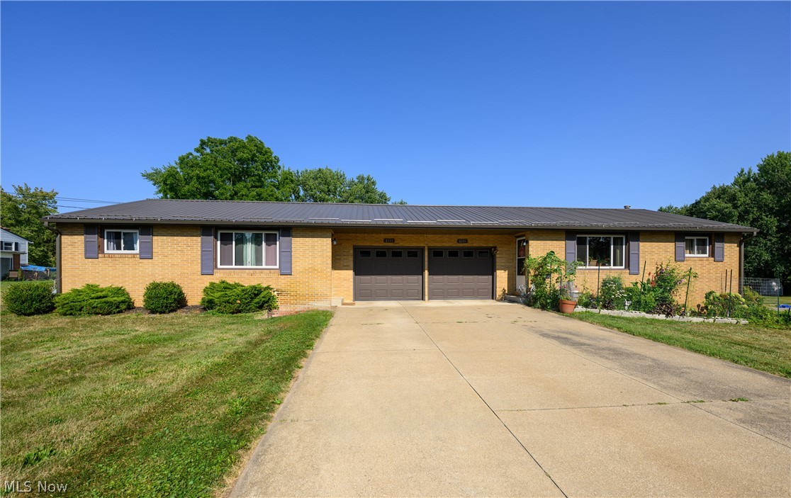 The property at 8333-8335 Willowhurst Circle is a 1,680 sq ft duplex situated on a .53 acre lot. Built in 1966, the home is located in the North Canton school district. It features a single-story layout with 2 bedrooms, 1 bath, 1 car garage and full basement for each unit.