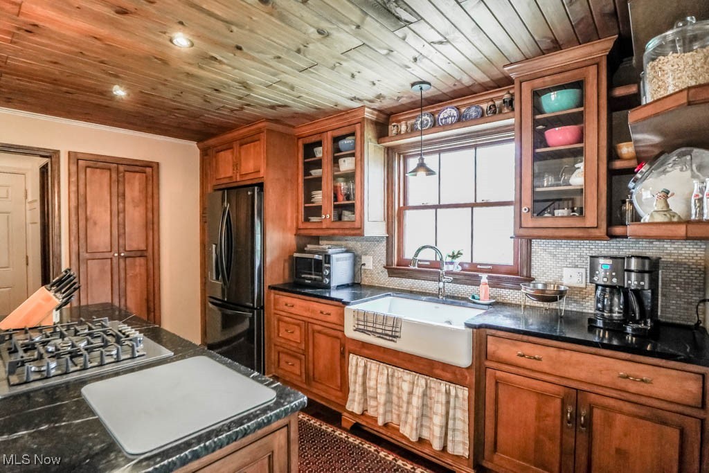 2758 Coventry Lane, Canton, Ohio image 15