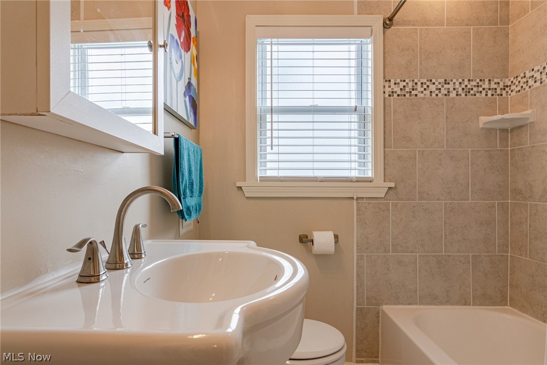 Royal Acres - Residential