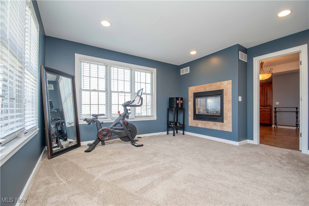 8021 Grayson Drive, Canfield, Ohio image 21