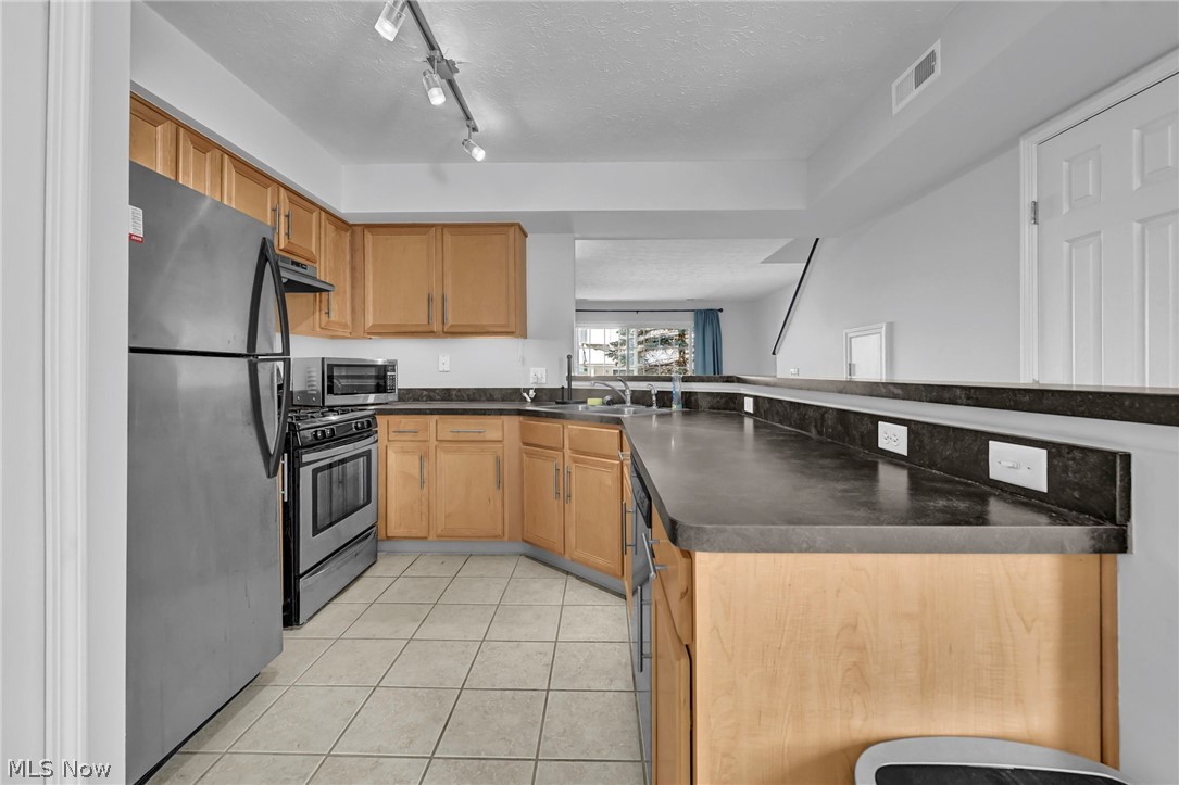 Crystal Lake Ph 02 - Residential