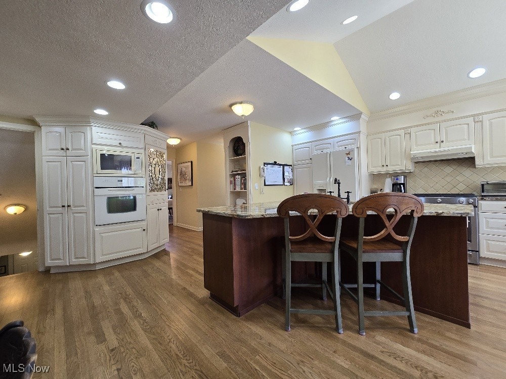 21375 Endsley Avenue, Rocky River, Ohio image 14