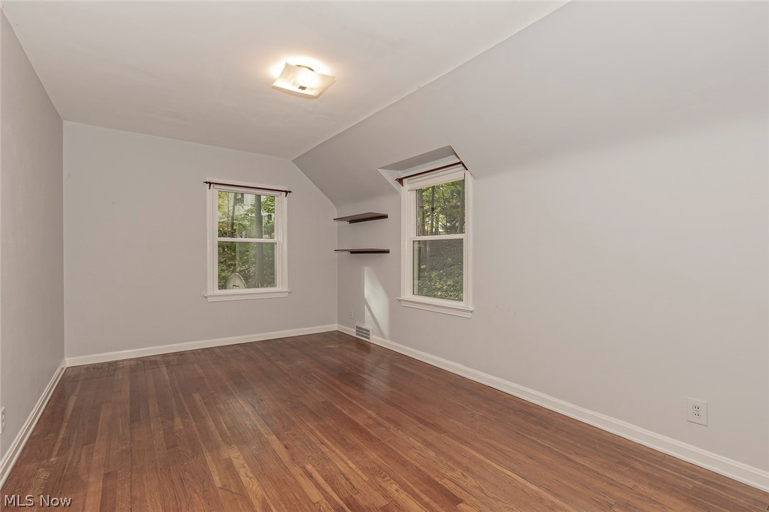 LH Heister Jr Inc Belvoir Woo - Residential