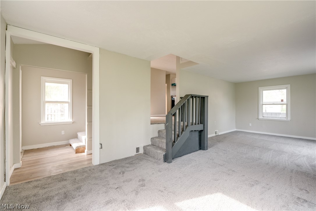 Joseph S Van De Boes Greenhur - Residential