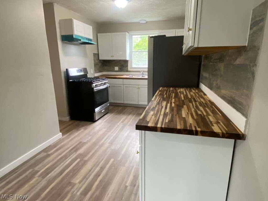 Joseph S Van De Boes Greenhur - Residential