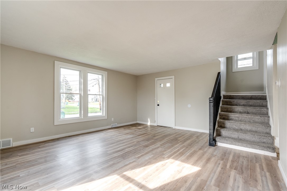 Joseph S Van De Boes Greenhur - Residential