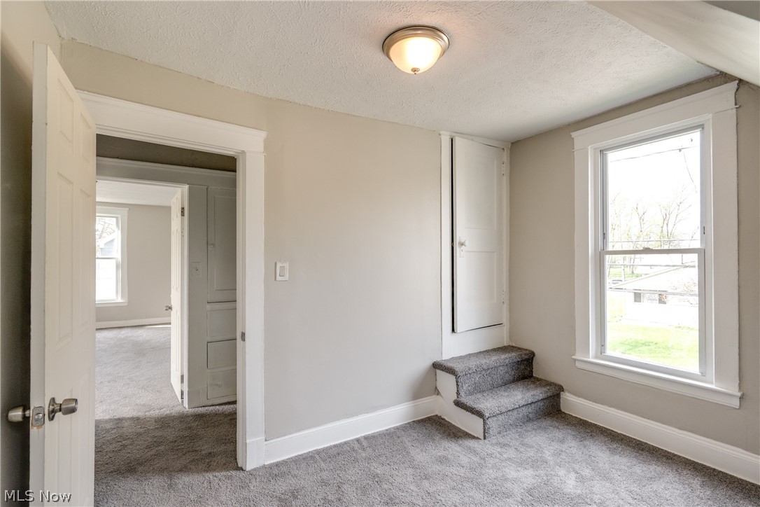 Joseph S Van De Boes Greenhur - Residential