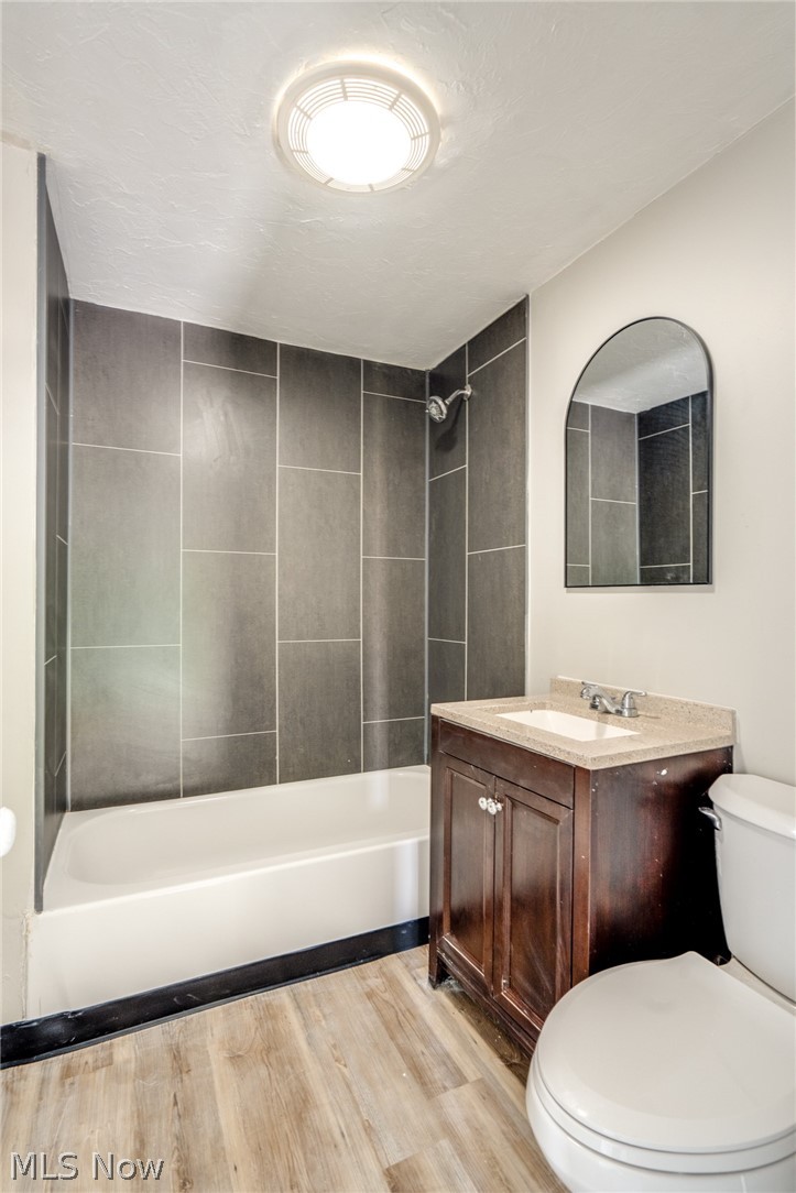 Joseph S Van De Boes Greenhur - Residential