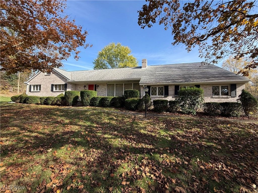 Photo of 6239 State Route 152, Richmond, OH 43944 (MLS # 5175414)