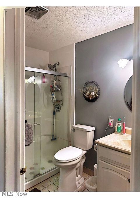 Tiny photo for 16460 Heather Lane, Middleburg Heights, OH 44130 (MLS # 5190001)