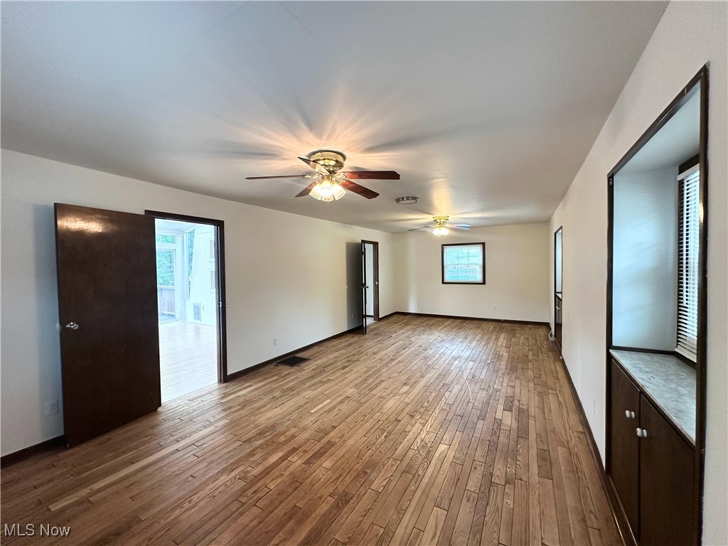 Kemper Clague Manor - Residential