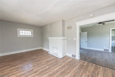 Tiny photo for 10937 Massie Avenue, Cleveland, OH 44108 (MLS # 5221218)