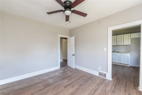 Tiny photo for 10937 Massie Avenue, Cleveland, OH 44108 (MLS # 5221218)