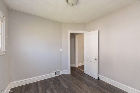 Tiny photo for 10937 Massie Avenue, Cleveland, OH 44108 (MLS # 5221218)