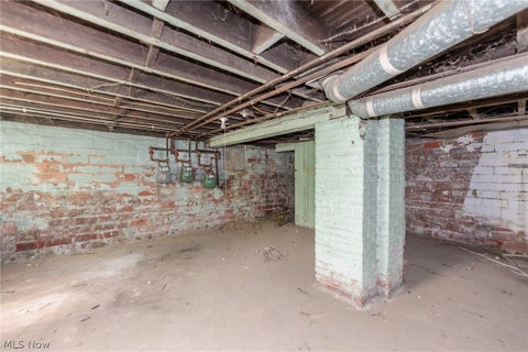 Tiny photo for 10937 Massie Avenue, Cleveland, OH 44108 (MLS # 5221218)