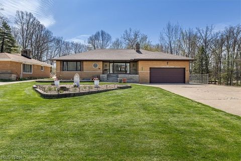 5855 W Ridgewood Drive Parma OH 44129