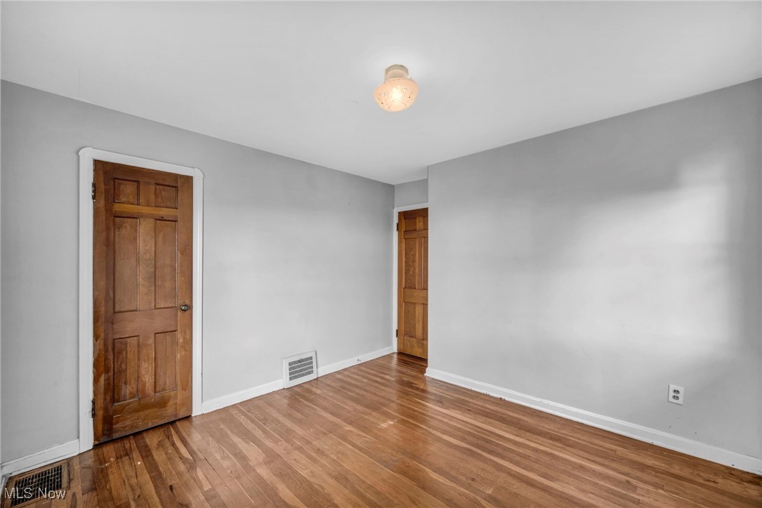 Ridgewood 08 - Residential