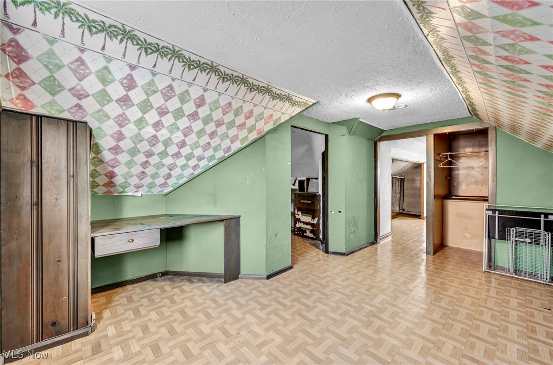 Ridgewood 08 - Residential