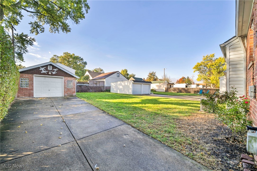 Ridgewood 08 - Residential