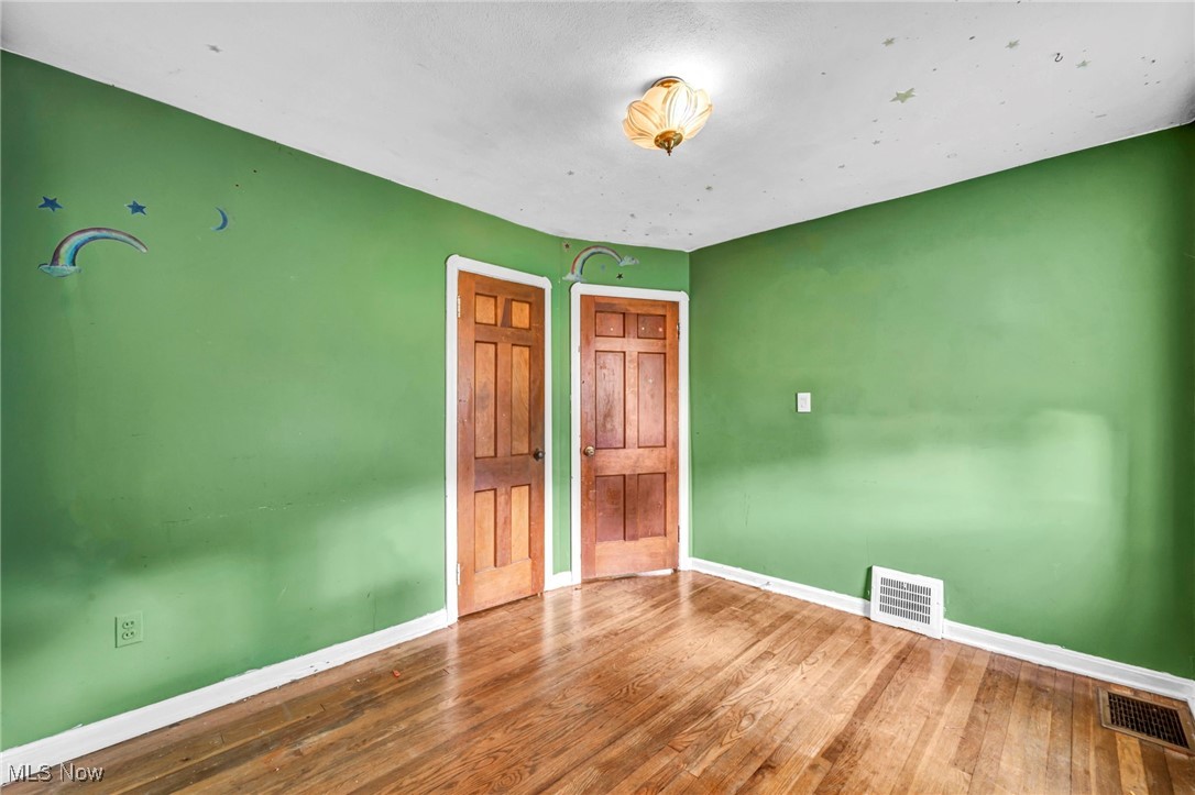 Ridgewood 08 - Residential