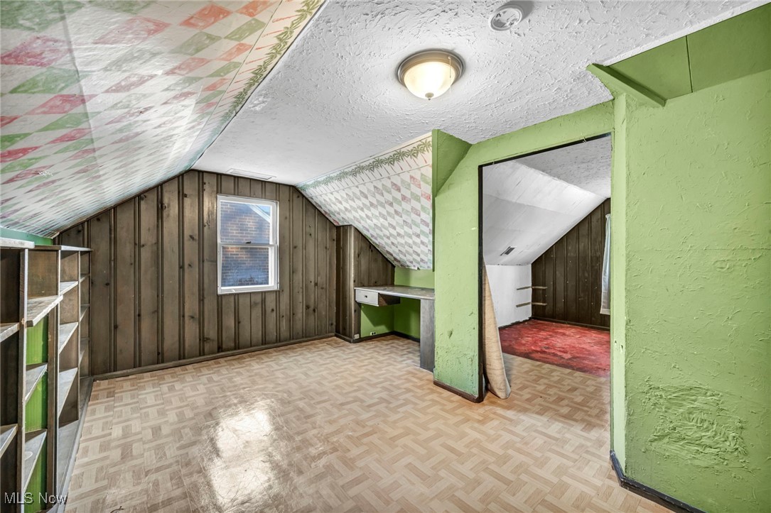 Ridgewood 08 - Residential