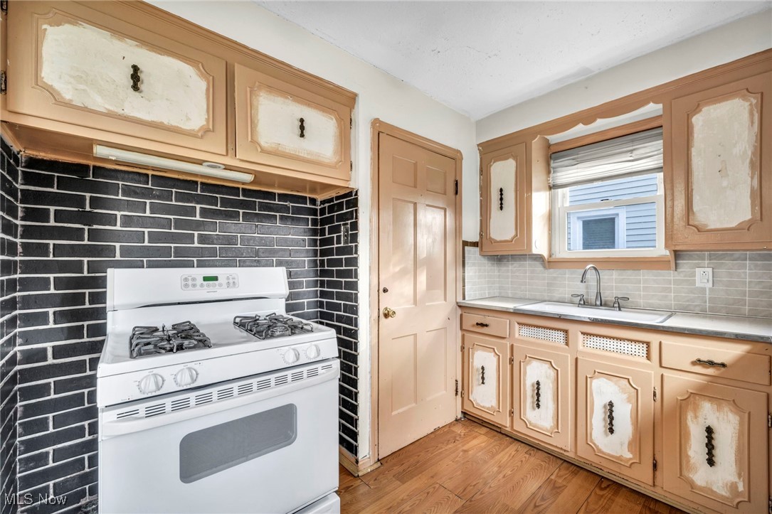 Ridgewood 08 - Residential