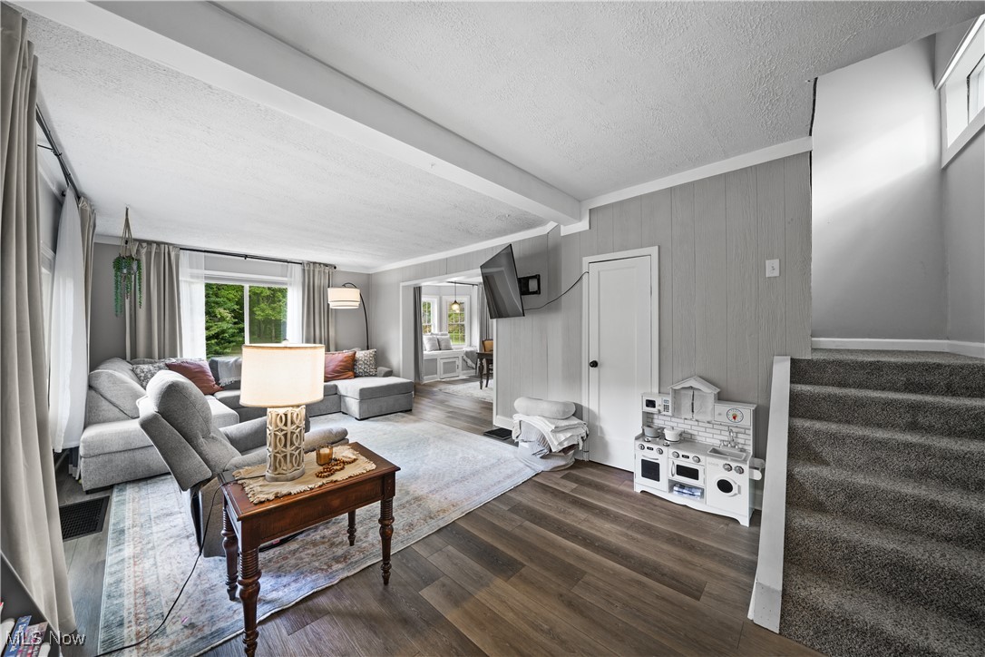 Wind Estate - Residential