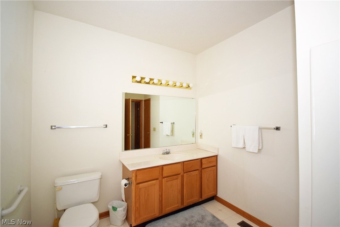 Ridgewood Condo - Residential