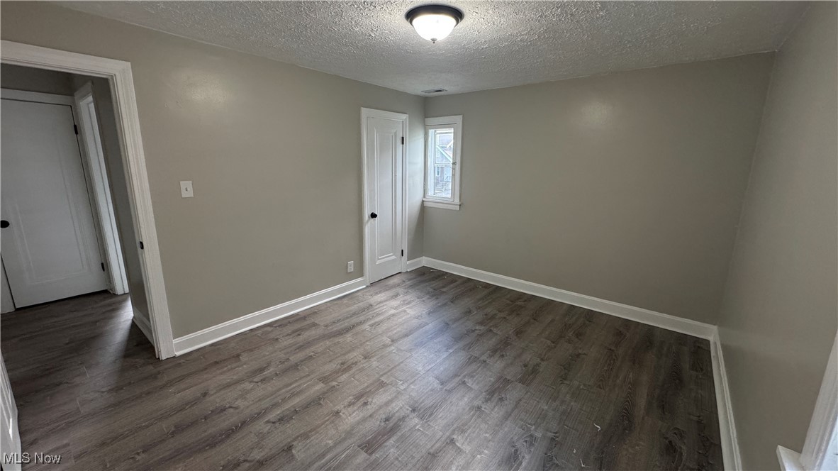 Cleveland Heights Blvd - Residential