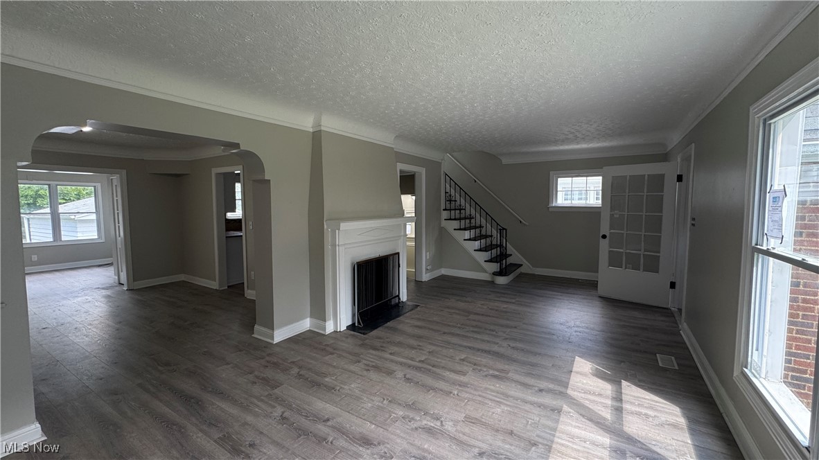 Cleveland Heights Blvd - Residential