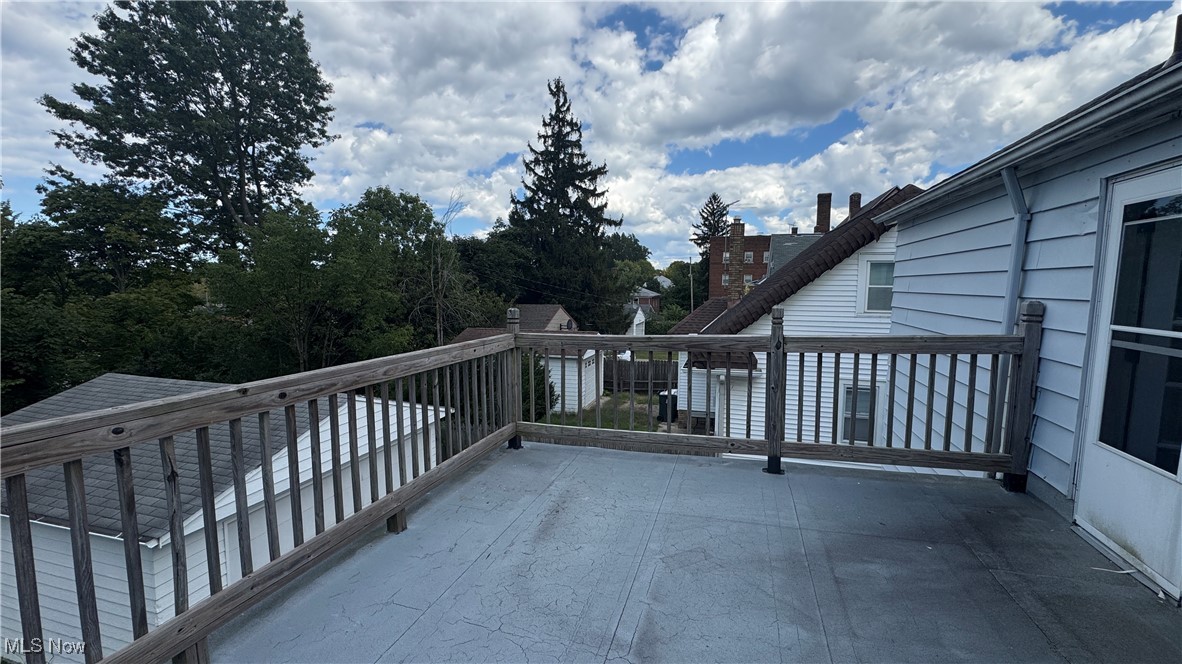 Cleveland Heights Blvd - Residential