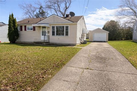 Homes For Sale - 2471 Chaney Circle<br/> Mahoning County, Youngstown, OH 44509