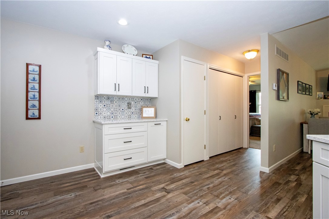 3052 Bayberry Cove, Wooster, Ohio image 4