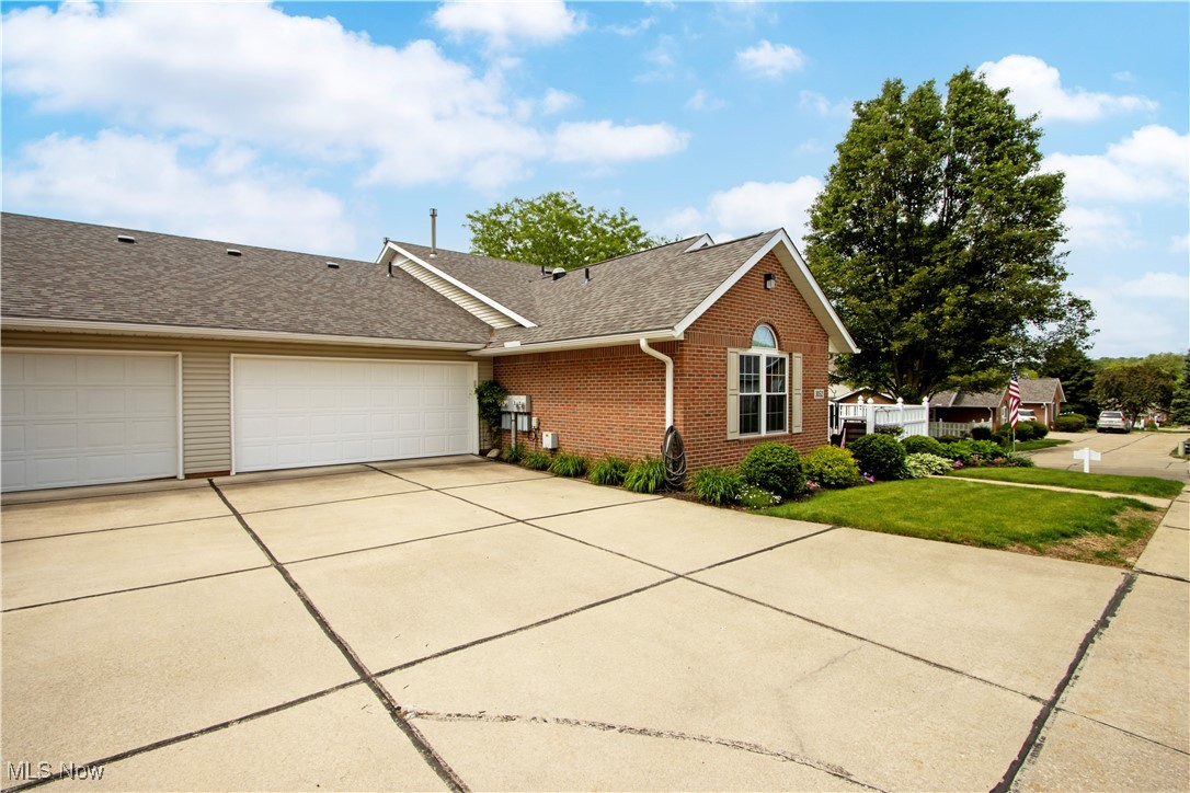 3052 Bayberry Cove, Wooster, Ohio image 24