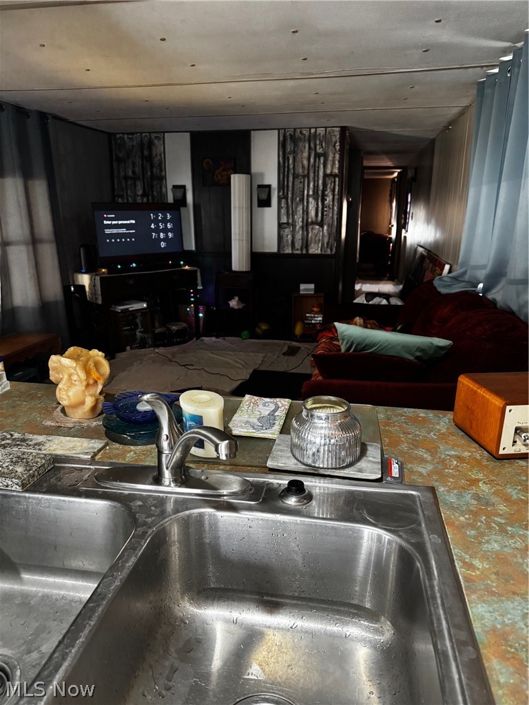 3218 State Route 82 200