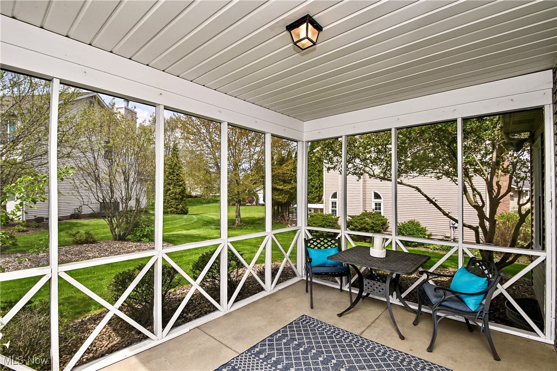 4388 Snowy Owl Circle, Massillon, Ohio image 6