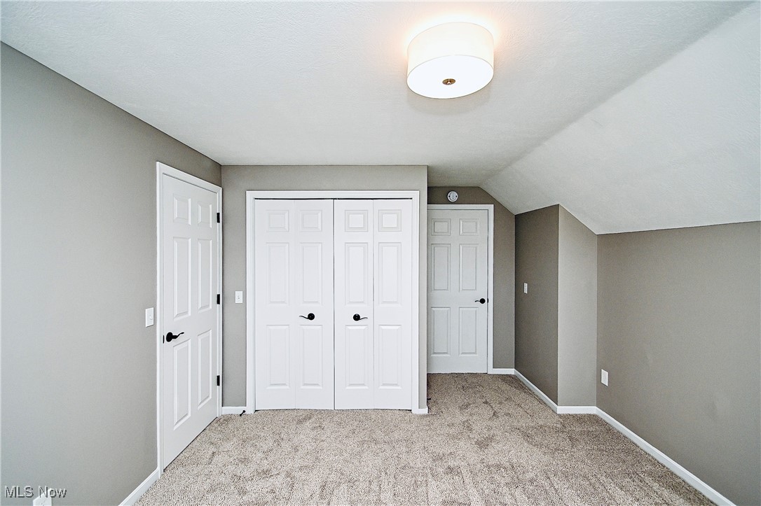 4388 Snowy Owl Circle, Massillon, Ohio image 16