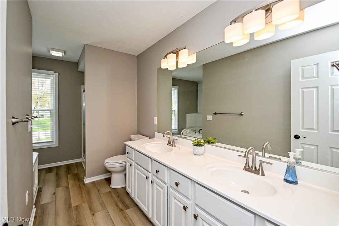 4388 Snowy Owl Circle, Massillon, Ohio image 10