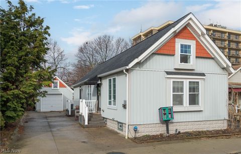 Photo for 1338 W 69th Street