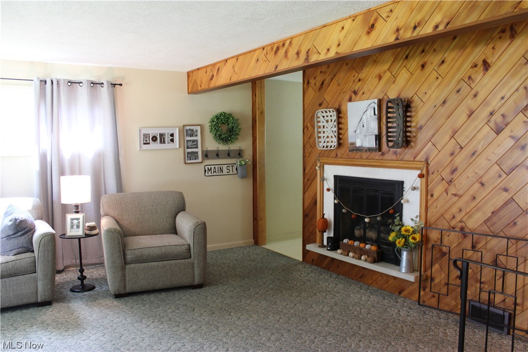 Holly Hills - Residential