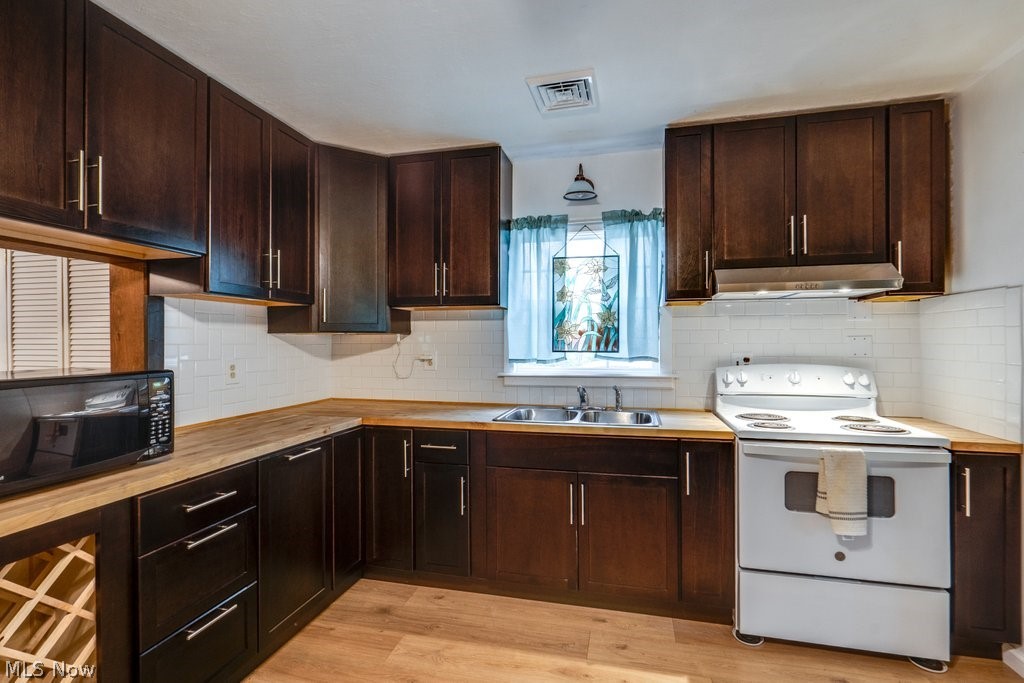 Chardon 01 - Residential