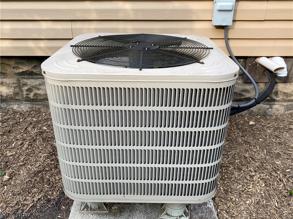 Warner - Residential