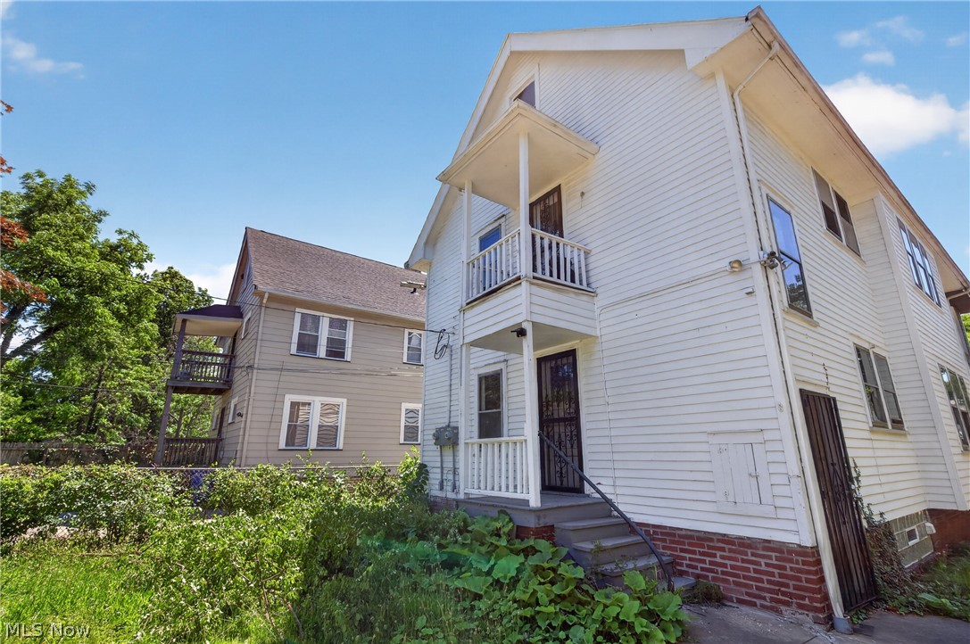 3597 E 154th Street