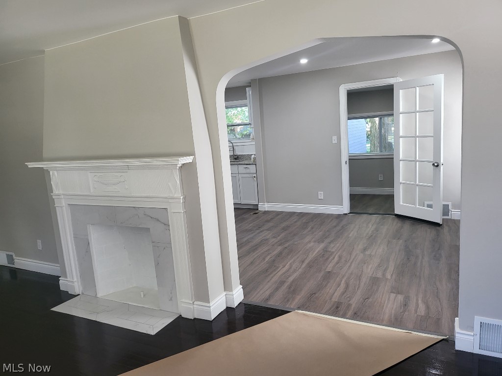 S H Kleinman Realty Companys - Residential