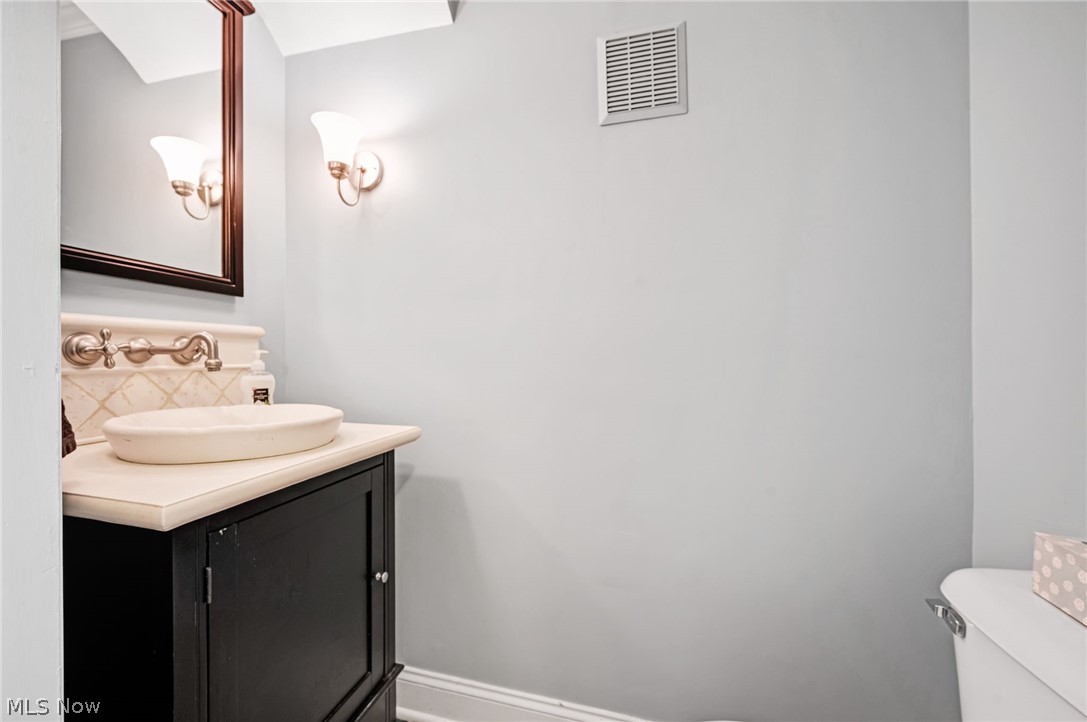 Pine Hill Condos - Residential