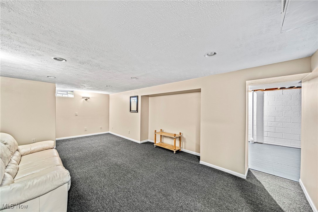 Little Mountain Park Estates 4 - Residential