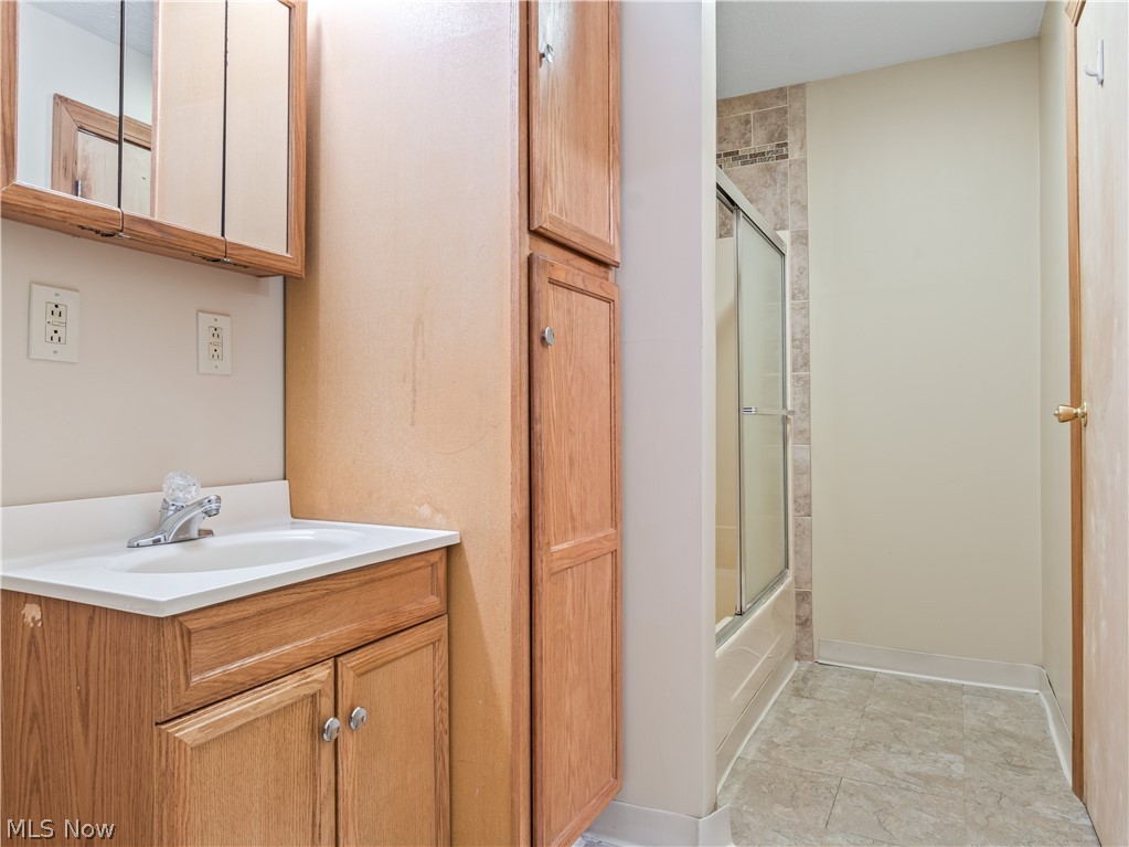 Hensley 1st Add - Residential