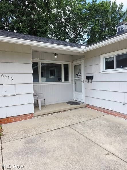 6416 Alderwood Road